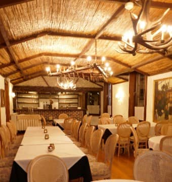 p1010043-(2)-min-mzr